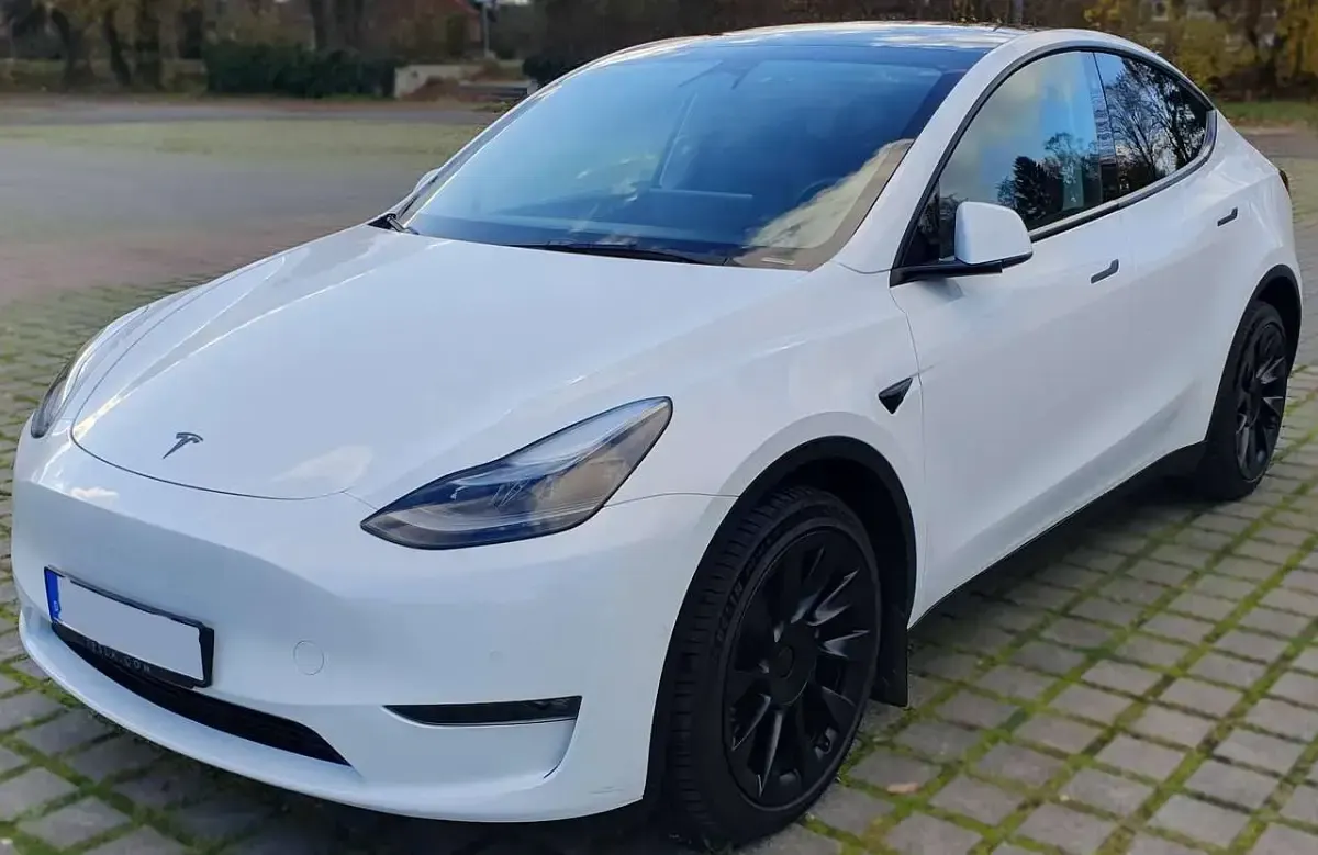 Gebraucht Tesla Model Y Long Range AWD 378 kW (514 PS) 2022 Weiß SUV