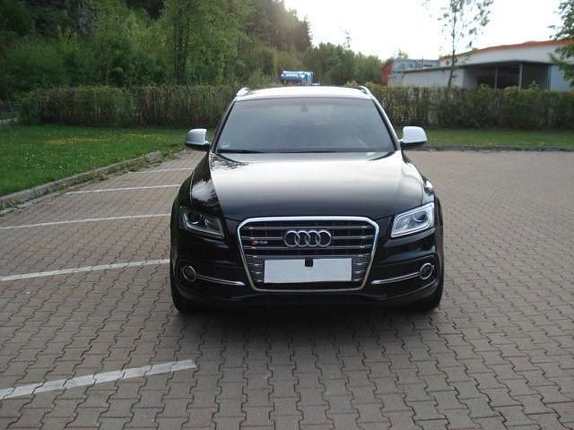 Schwarz Gebraucht 2016 Audi SQ5 Competition SUV | 22.999 € (Fairer Preis) - Bild 1/4