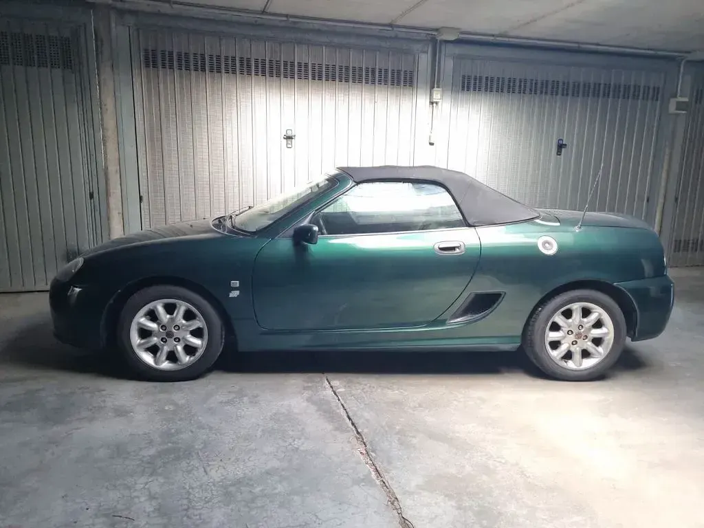 Gebraucht MG TF 116 PS (85 kW) 2002 Grün Cabrio