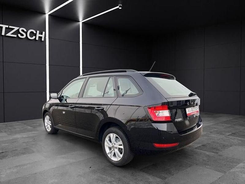 Gebraucht Skoda Fabia Ambition 95 PS (69 kW) 2021 Schwarzmagic perleffekt Kombi