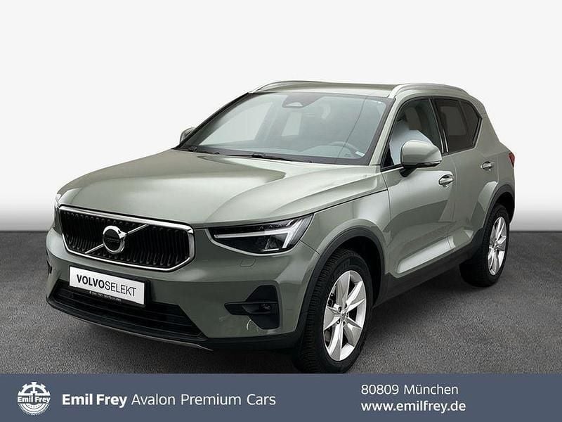 Grün Gebraucht 2024 Volvo XC40 Core SUV | 34.890 € (Guter Preis) - Bild 1/4