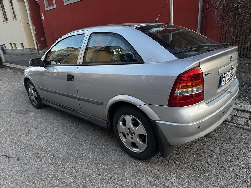 Gebraucht Opel Astra 75 PS (55 kW) 1999 Limousine