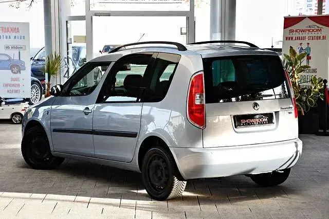 Gebraucht Skoda Roomster Plus Edition 105 PS (77 kW) 2009 Blau Van / Kleinbus