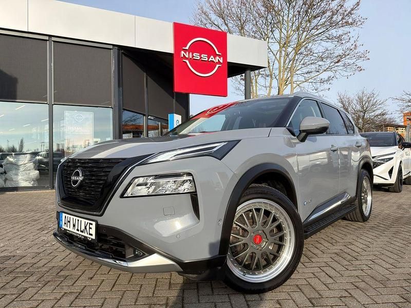 Grau Gebraucht 2024 Nissan X-Trail Tekna+ SUV | 35.890 € (Fairer Preis) - Bild 1/4
