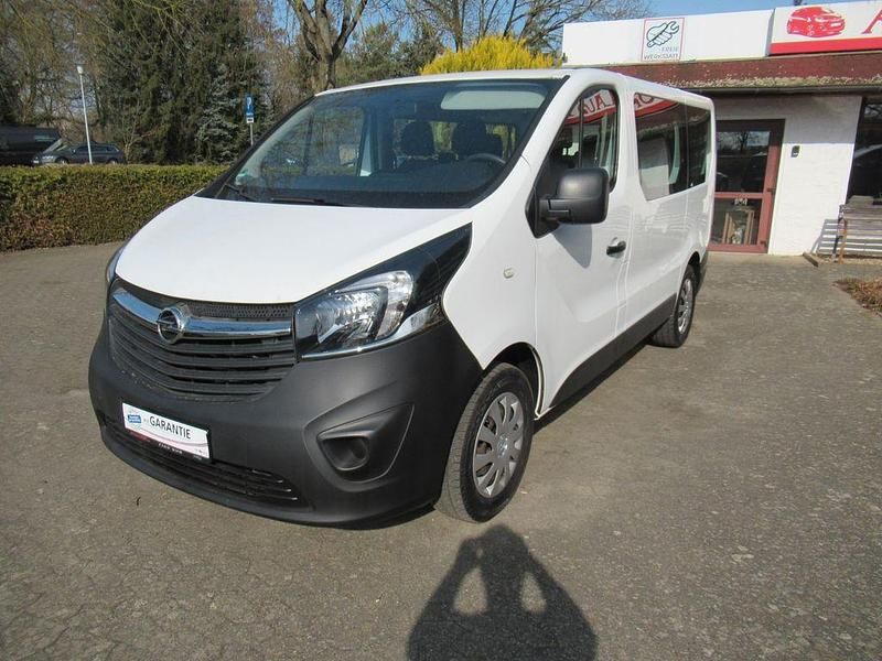 Second-hand Opel Vivaro 120 CP (88 kW) 2019 Alb Monovolum