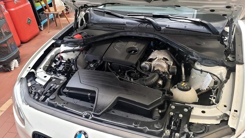 Gebraucht BMW 116 136 PS (100 kW) 2014 Weiß Kleinwagen