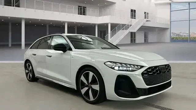 Gebraucht Audi A5 S-line plus 204 PS (150 kW) 2025 Weiß Kombi