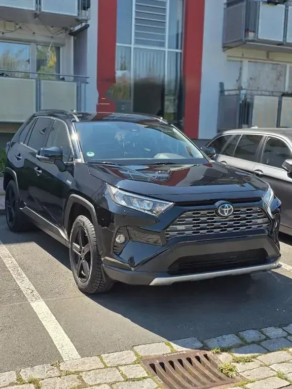 Gebraucht Toyota RAV4 Club 218 PS (160 kW) 2019 Schwarz SUV