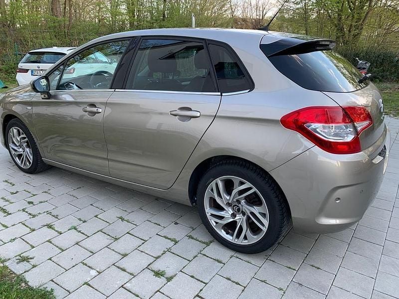 Second-hand Citroën C4 Exclusive 156 CP (114 kW) 2011 Gri Berlinǎ