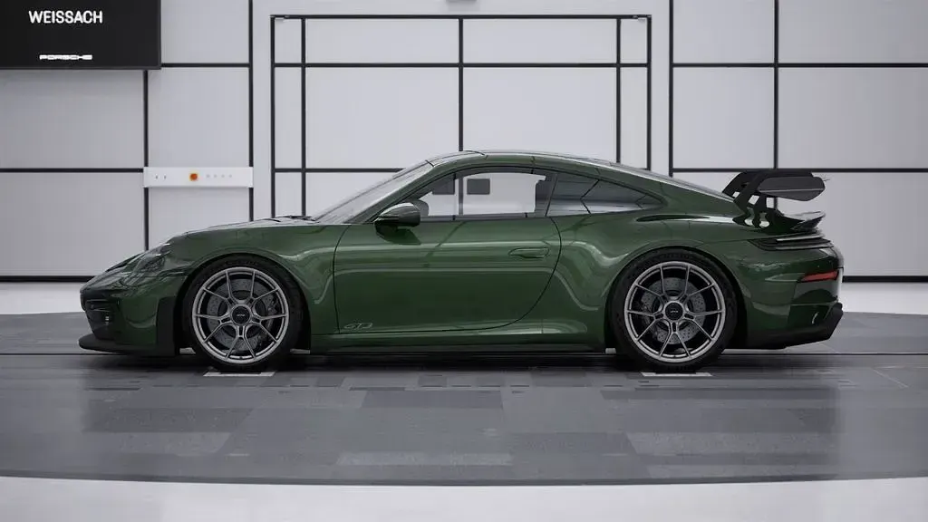 Neu Porsche 992 510 PS (375 kW) 2026 Oakgrünmetallic neo