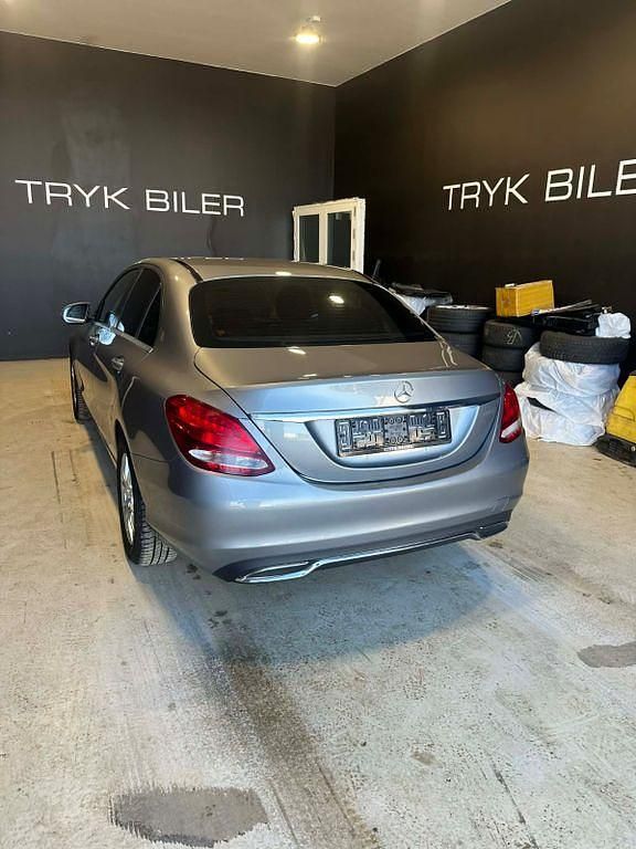Gebraucht Mercedes C220 170 PS (125 kW) 2016 Silber Limousine