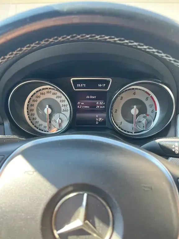 Gebraucht Mercedes CLA220 170 PS (125 kW) 2014 Schwarz Coupé