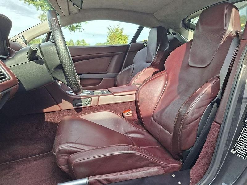 Gebraucht Aston Martin V8 Vantage 385 PS (283 kW) 2005 Grau Coupé