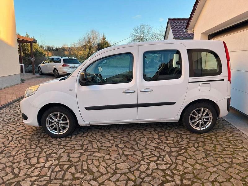 Gebraucht Renault Kangoo 114 PS (83 kW) 2014 Weiß Van / Kleinbus