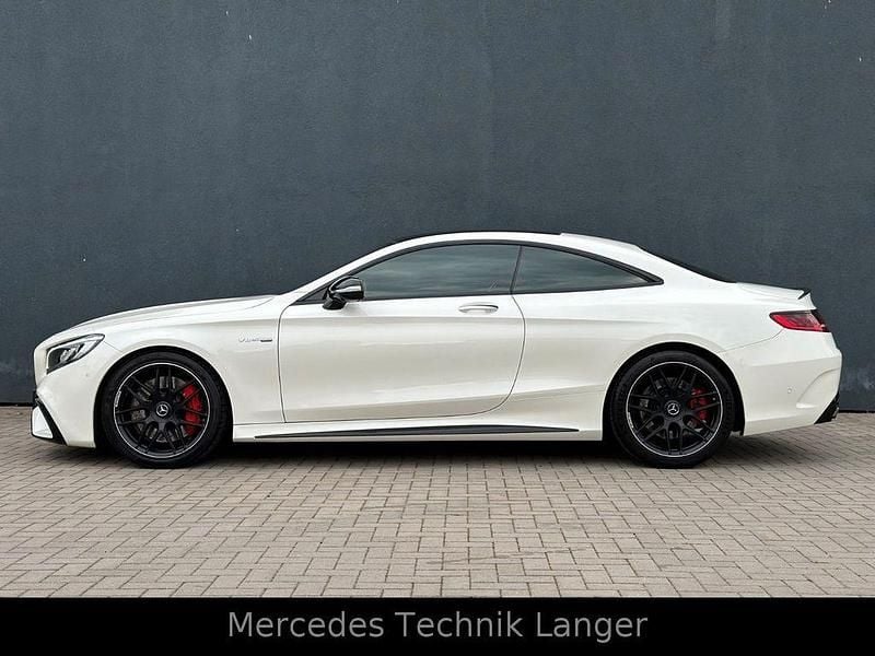 Diamantweiss metalliclack Gebraucht 2019 Mercedes S63 AMG AMG Coupé | 92.399 € (Etwas zu teuer) - Bild 1/4