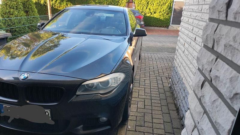Schwarz Gebraucht 2010 BMW 535 Sport Line Limousine | 11.900 € (Etwas zu teuer) - Bild 1/4