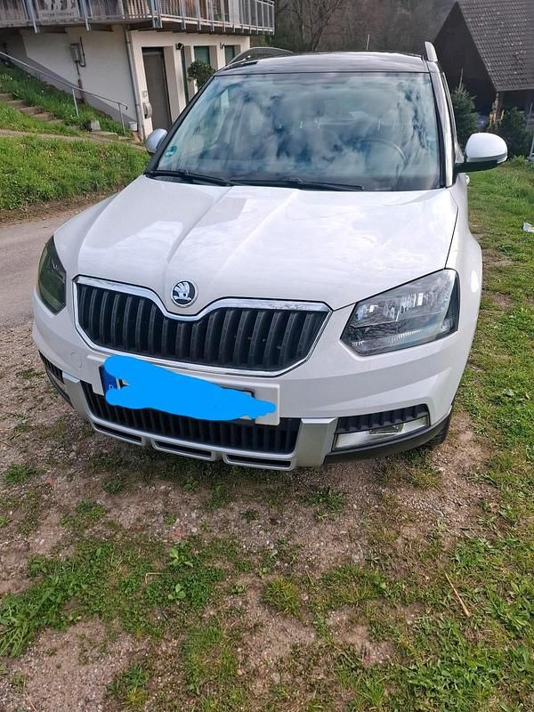 Gebraucht Skoda Yeti 160 PS (117 kW) 2014 Weiß SUV