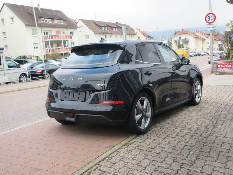 Neu Ora Funky Cat 400 Pro+ Pro+ 125 kW (171 PS) 2025 Schwarz metallic Kleinwagen