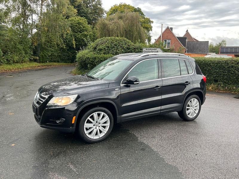 Schwarz Gebraucht 2010 VW Tiguan Sportline SUV | 7.900 € (Fairer Preis) - Bild 1/4