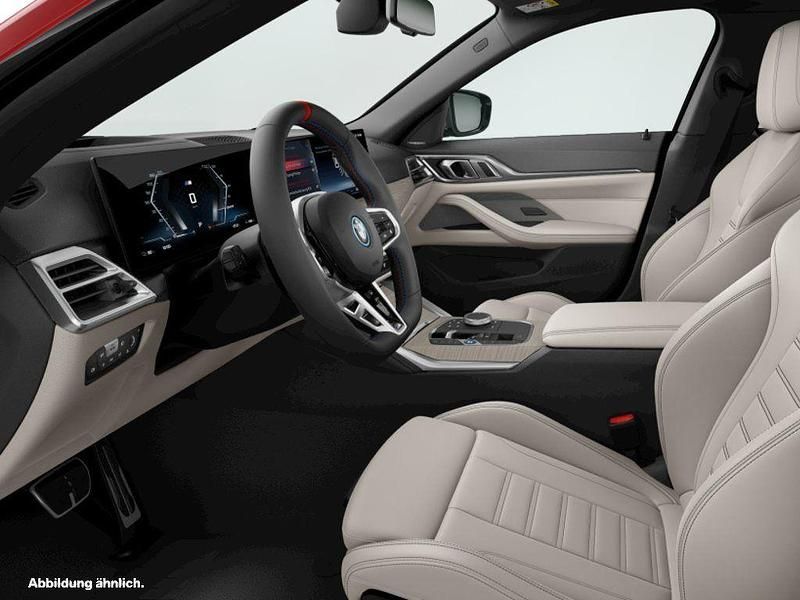 Gebraucht BMW i4 Comfort Edition 350 kW (476 PS) 2025 Fire red metallic Limousine