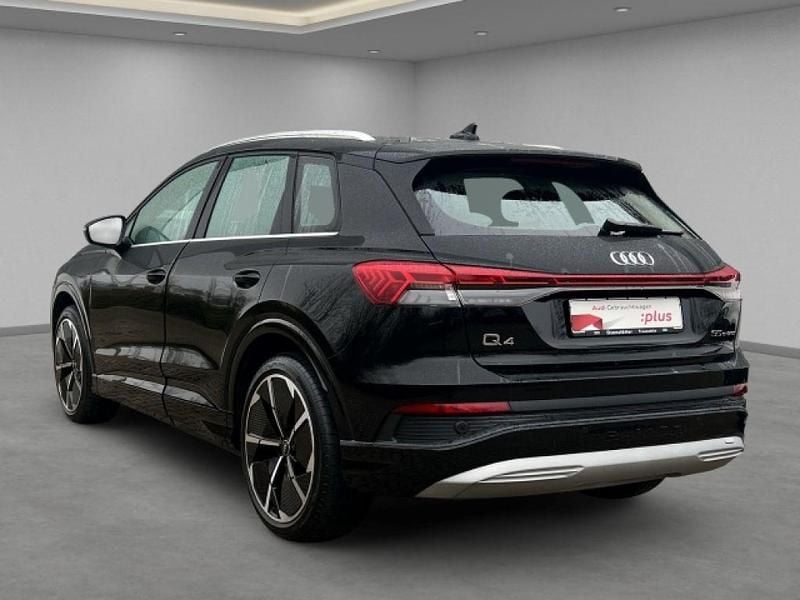 Gebraucht Audi e-tron 125 kW (170 PS) 2022 Mythosschwarz (metallic) SUV