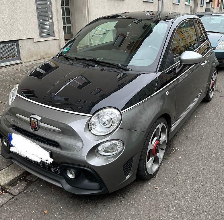 Schwarz Gebraucht 2019 Abarth 595 70th Anniversary Kleinwagen | 18.000 € (Etwas zu teuer) - Bild 1/4