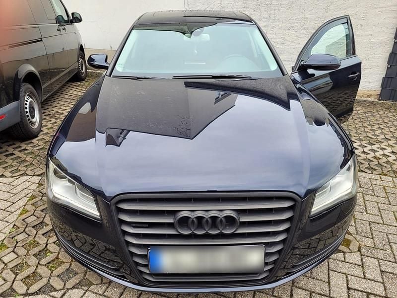 Gebraucht Audi A8L 250 PS (183 kW) 2011 Blau Limousine