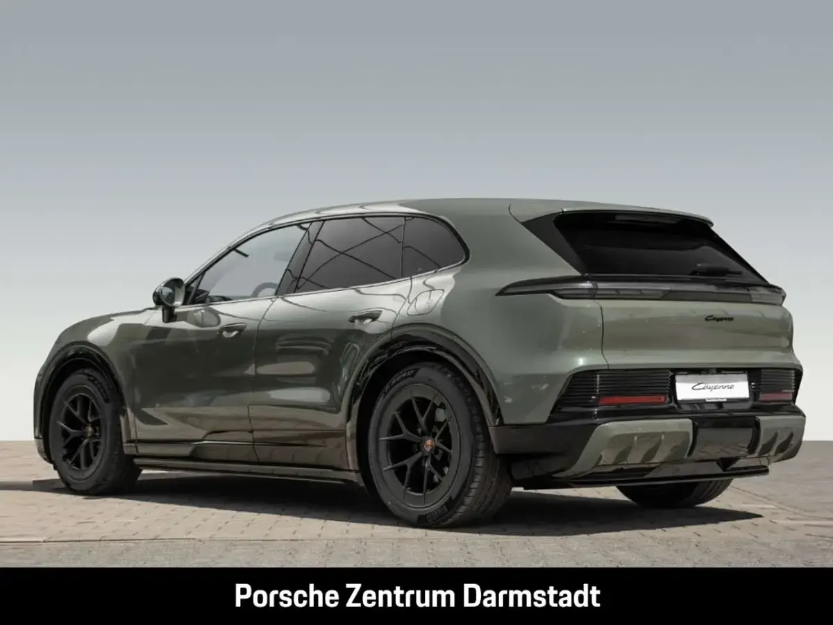 Neu Porsche Cayenne Electric 325 kW (442 PS) 2026 Gruen SUV