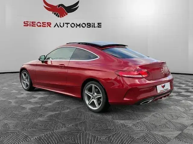 Gebraucht Mercedes C250 AMG line 225 PS (165 kW) 2018 Rot Coupé