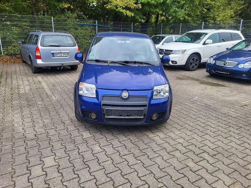 Blau Gebraucht 2010 Fiat Panda Kleinwagen | 1.799 € (Superpreis) - Bild 1/4