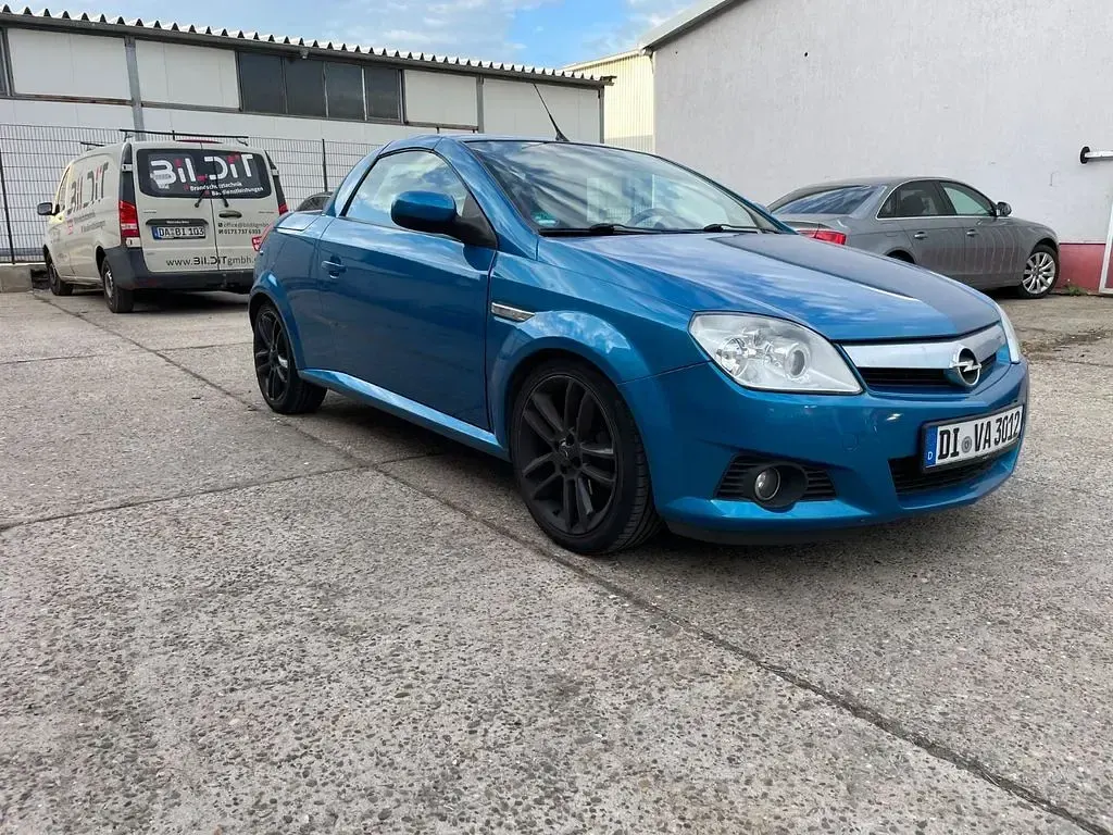Gebraucht Opel Tigra Enjoy 125 PS (91 kW) 2005 Blau Cabrio
