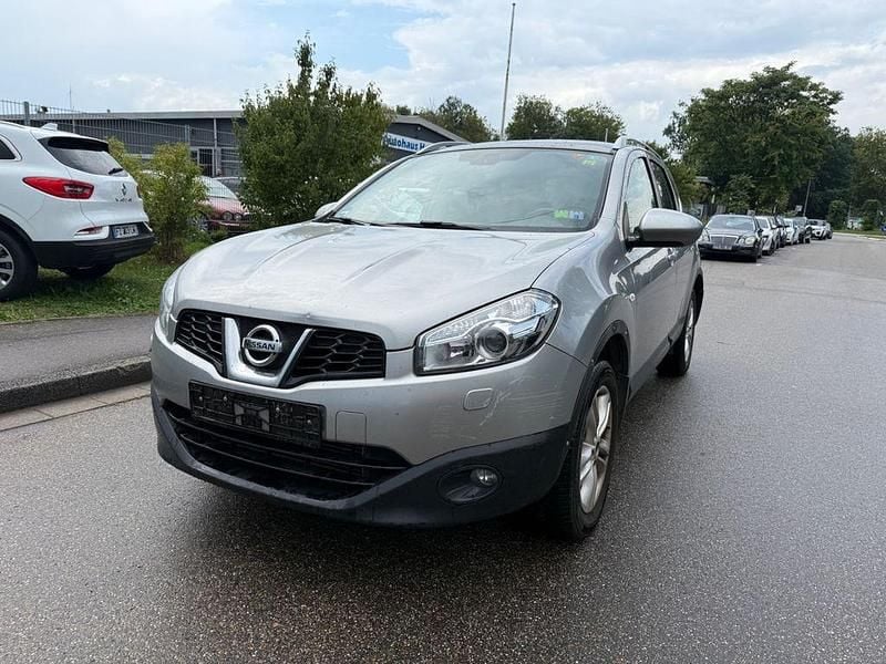 Silber Gebraucht 2012 Nissan Qashqai +2 Acenta SUV | 4.499 € (Guter Preis) - Bild 1/4