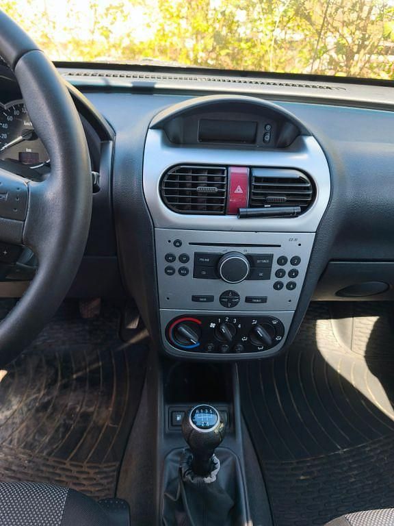 Gebraucht Opel Combo Edition 94 PS (69 kW) 2007 Silber Van / Kleinbus