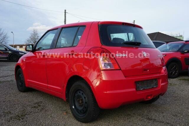 Gebraucht Suzuki Swift Comfort 92 PS (67 kW) 2008 Rot Kleinwagen
