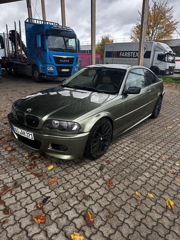 Grün Gebraucht 2001 BMW 320 Performance Coupé | 6.000 € (Fairer Preis) - Bild 1/4