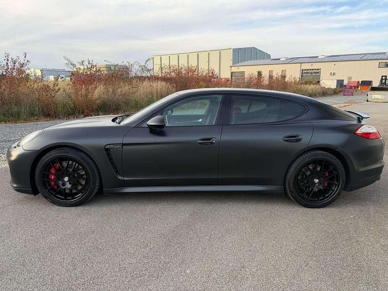 Gebraucht Porsche Panamera 500 PS (367 kW) 2010 Yachtingblau Kleinwagen