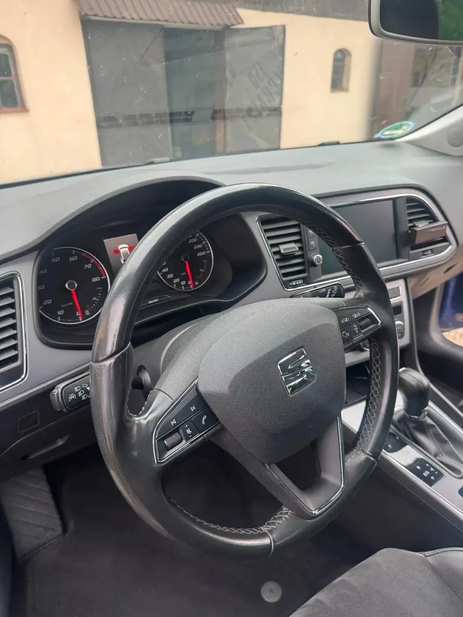 Second-hand Seat Leon 2017 Albastru Break