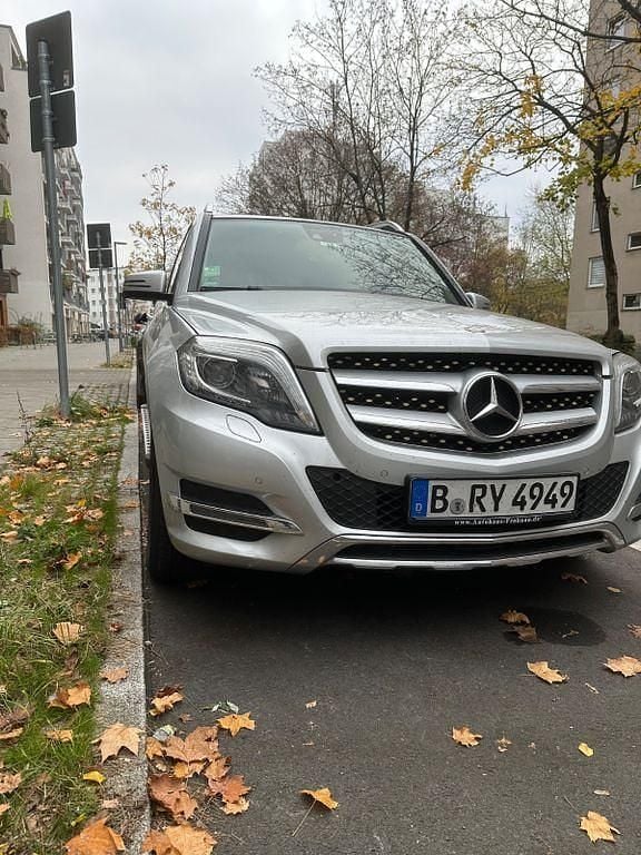 Silber Gebraucht 2015 Mercedes GLK220 SUV | 15.700 € (Guter Preis) - Bild 1/4