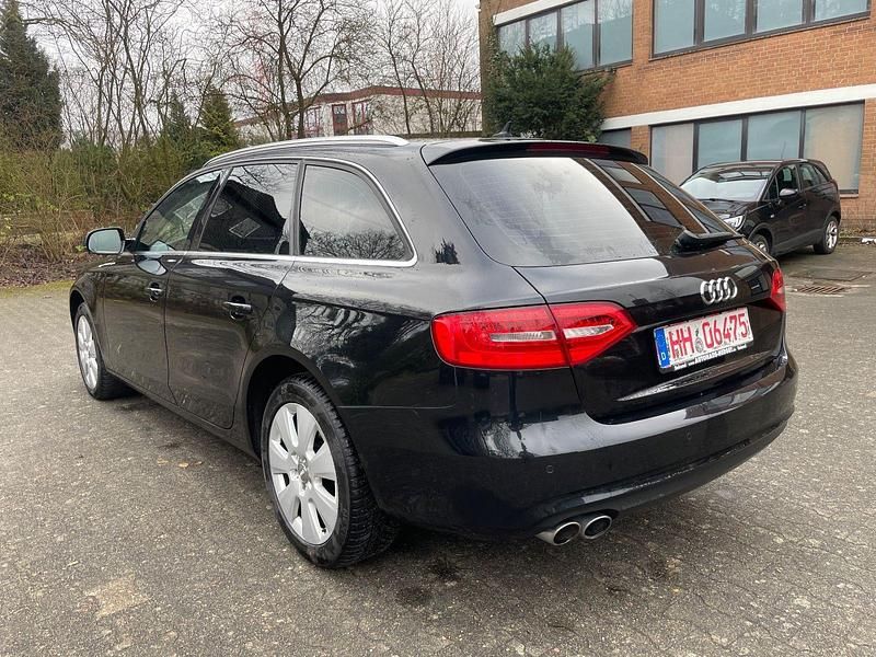 Gebraucht Audi A4 Ambiente 150 PS (110 kW) 2014 Schwarz Kombi