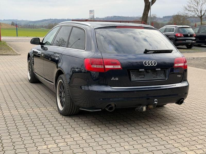 Gebraucht Audi A6 170 PS (125 kW) 2011 Blau Kombi