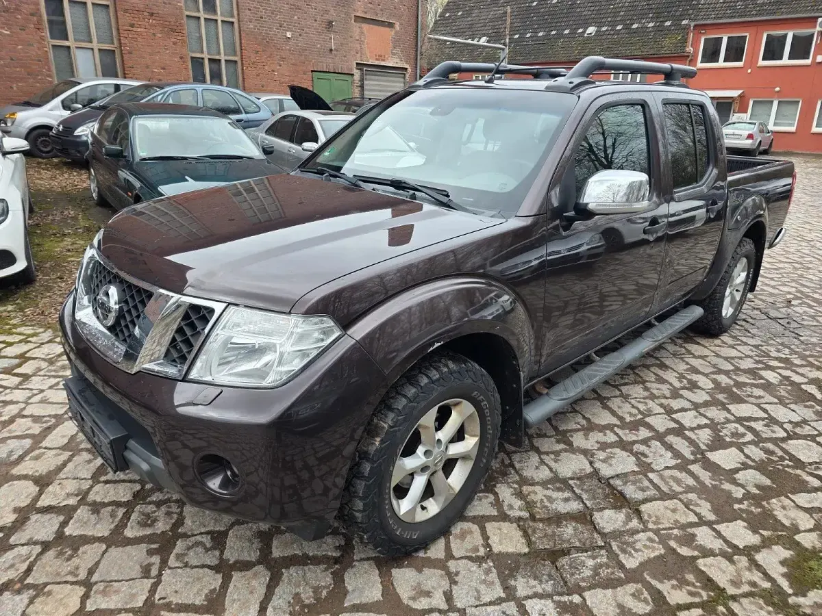 Occasion Nissan Navara 190 ch (139 kW) 2012 Marron Pick-up