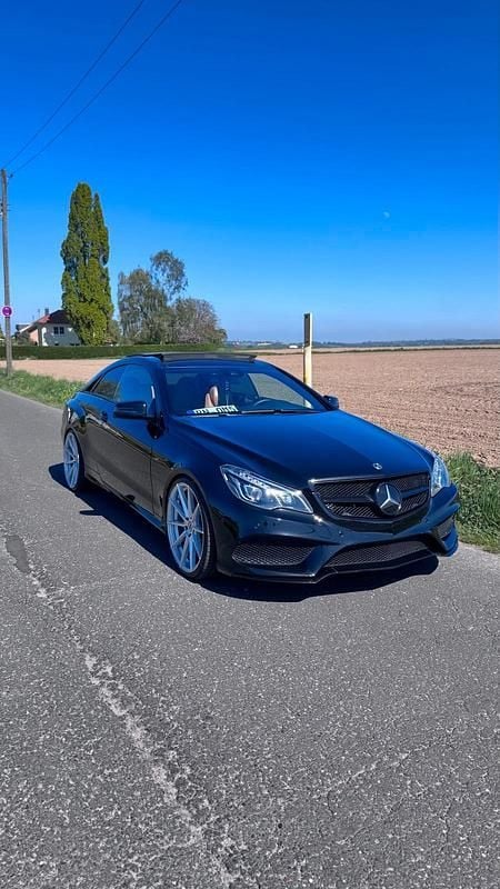 Usata Mercedes E350 AMG 252 CV (185 kW) 2014 Nero Coupé
