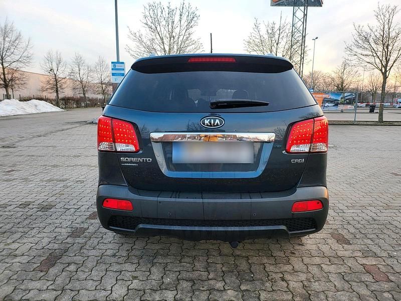 Gebraucht Kia Sorento 197 PS (144 kW) 2011 Blau SUV