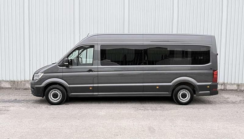 Gebraucht VW Crafter 177 PS (130 kW) 2025 Indiumgrau metallic Van