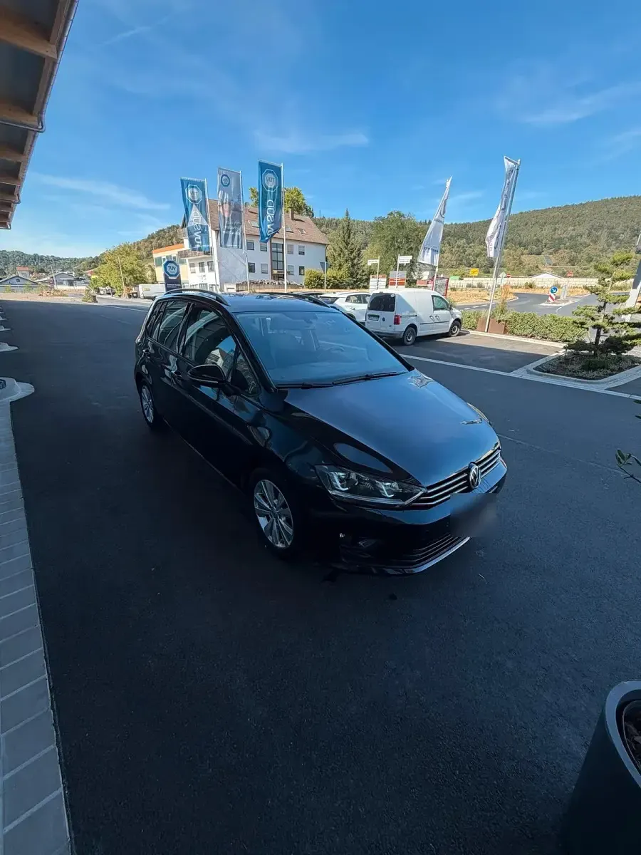 Gebraucht VW Golf VII 125 PS (91 kW) 2016 Schwarz Limousine