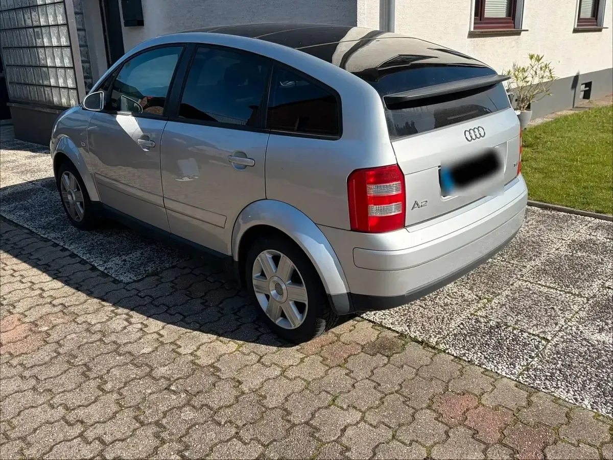 Occasion Audi A2 75 ch (55 kW) 2001 Argent Citadine