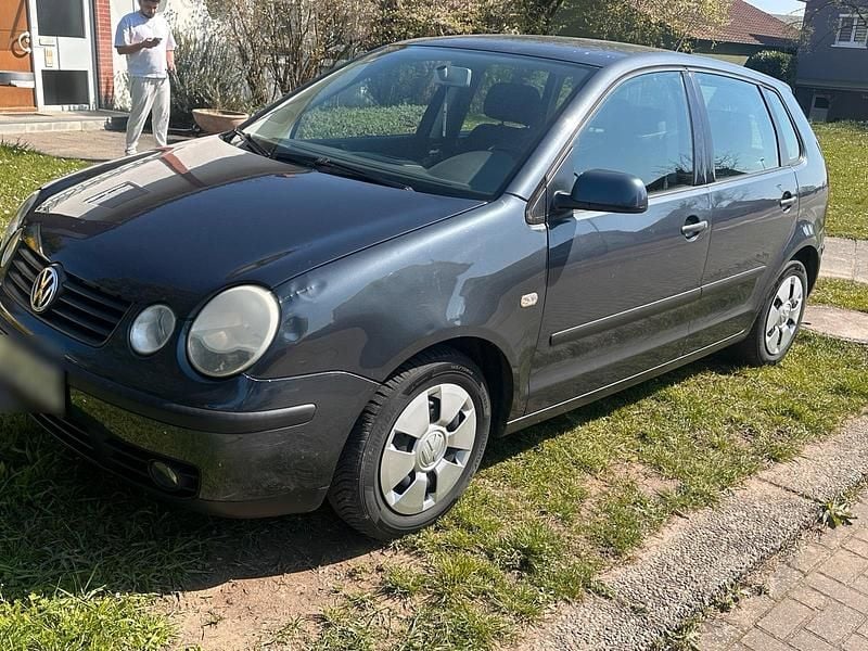 Gebraucht VW Polo 64 PS (47 kW) 2003 Grau Kleinwagen