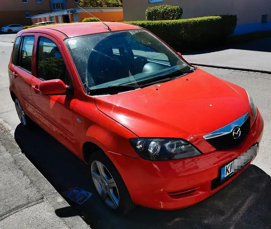 Usata Mazda 2 80 CV (58 kW) 2007 Rosso Utilitaria