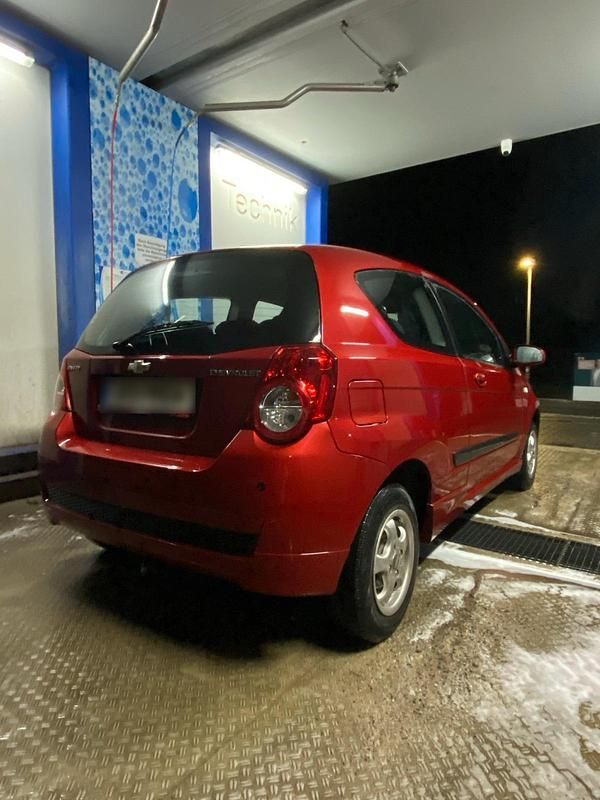 Gebraucht Chevrolet Aveo 84 PS (61 kW) 2008 Rot Kleinwagen