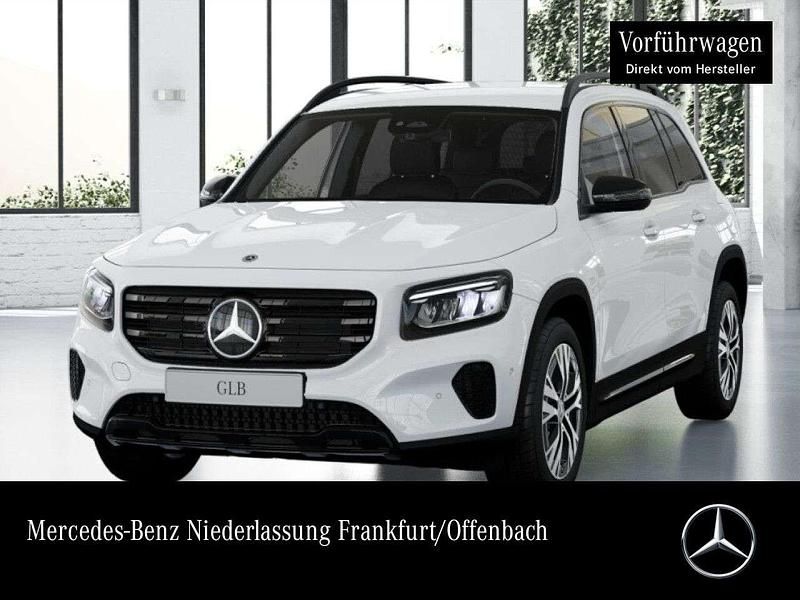 Weiß Gebraucht 2024 Mercedes GLB200 Progressive SUV | 43.200 € (Fairer Preis) - Bild 1/4
